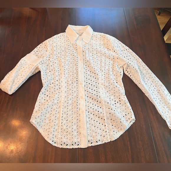 Boston Proper Women’s White Cuffed Sleeve Button Down Shirt - Size 8 - Picture 2 of 6